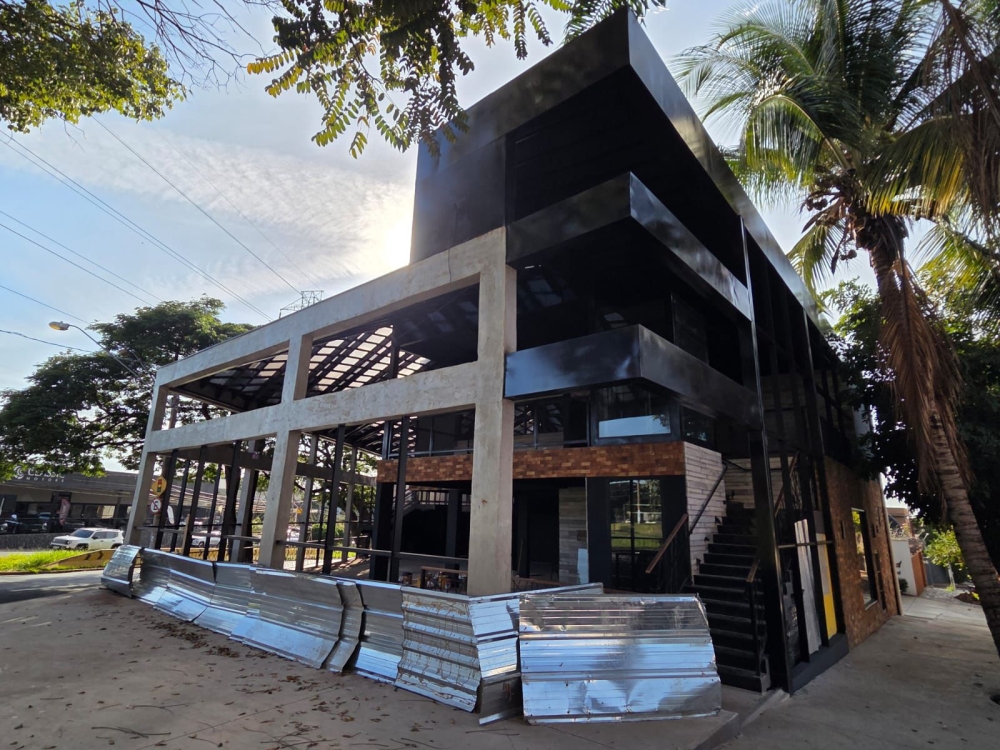 Loja-Salão, 570 m² - Foto 1