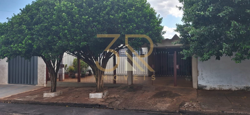 Casa, 2 quartos, 200 m² - Foto 1