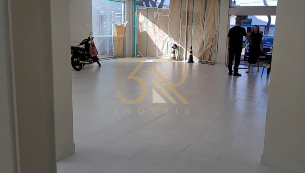 Loja-Salão, 600 m² - Foto 1