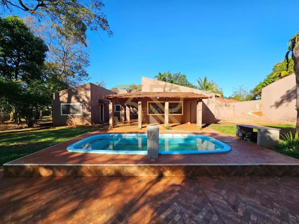 Chácara, 3 quartos, 1000 m² - Foto 1