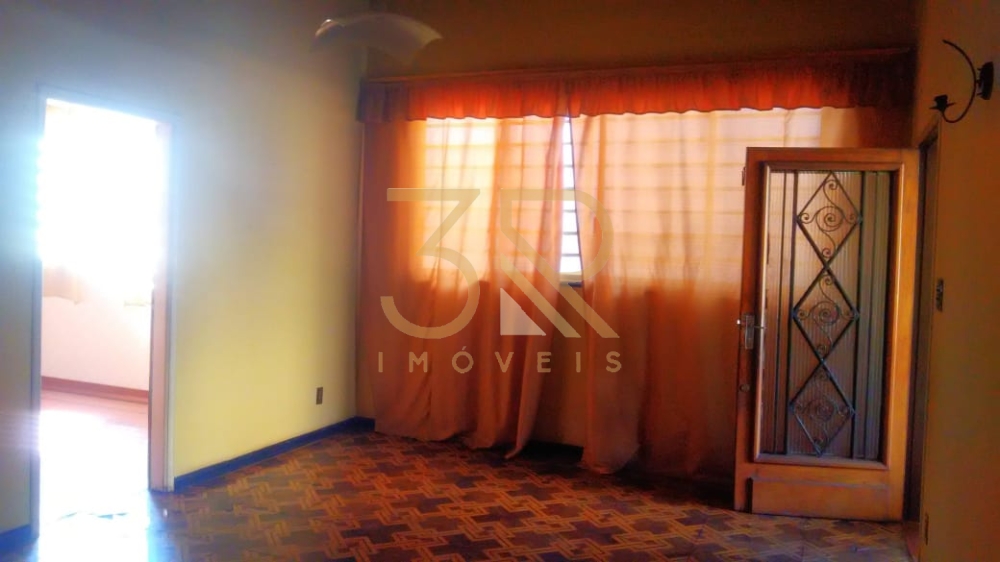 Casa, 5 quartos, 174 m² - Foto 1