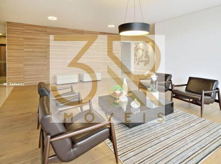 Apartamento, 3 quartos, 194 m² - Foto 2