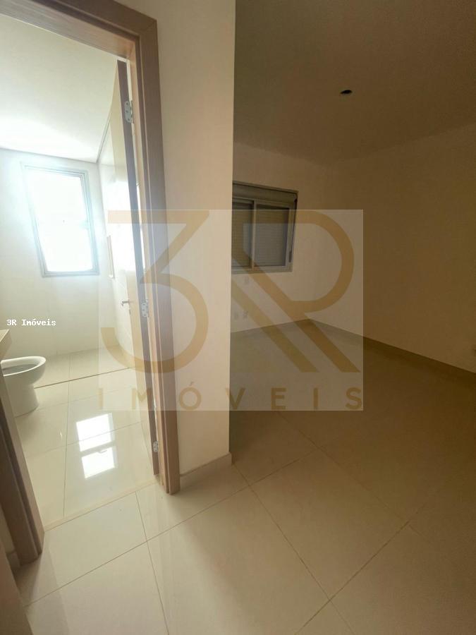 Apartamento, 3 quartos, 195 m² - Foto 3