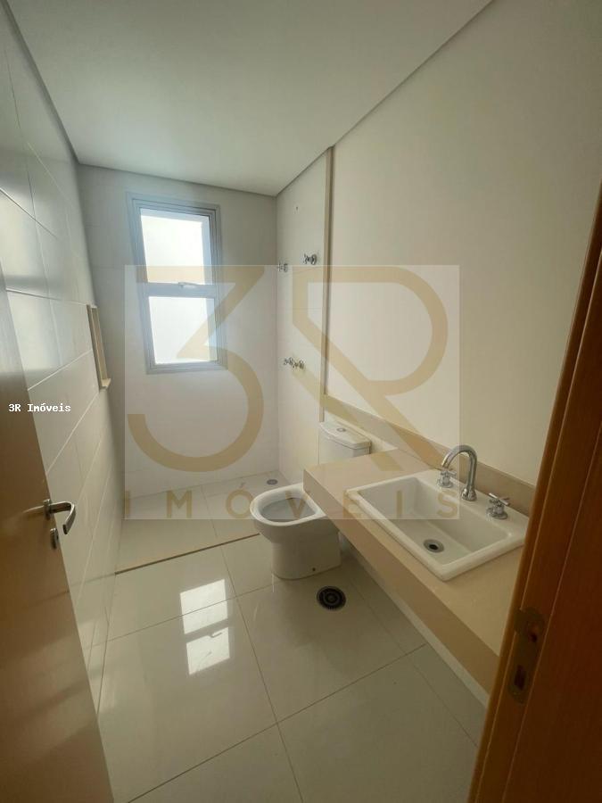 Apartamento, 3 quartos, 195 m² - Foto 4