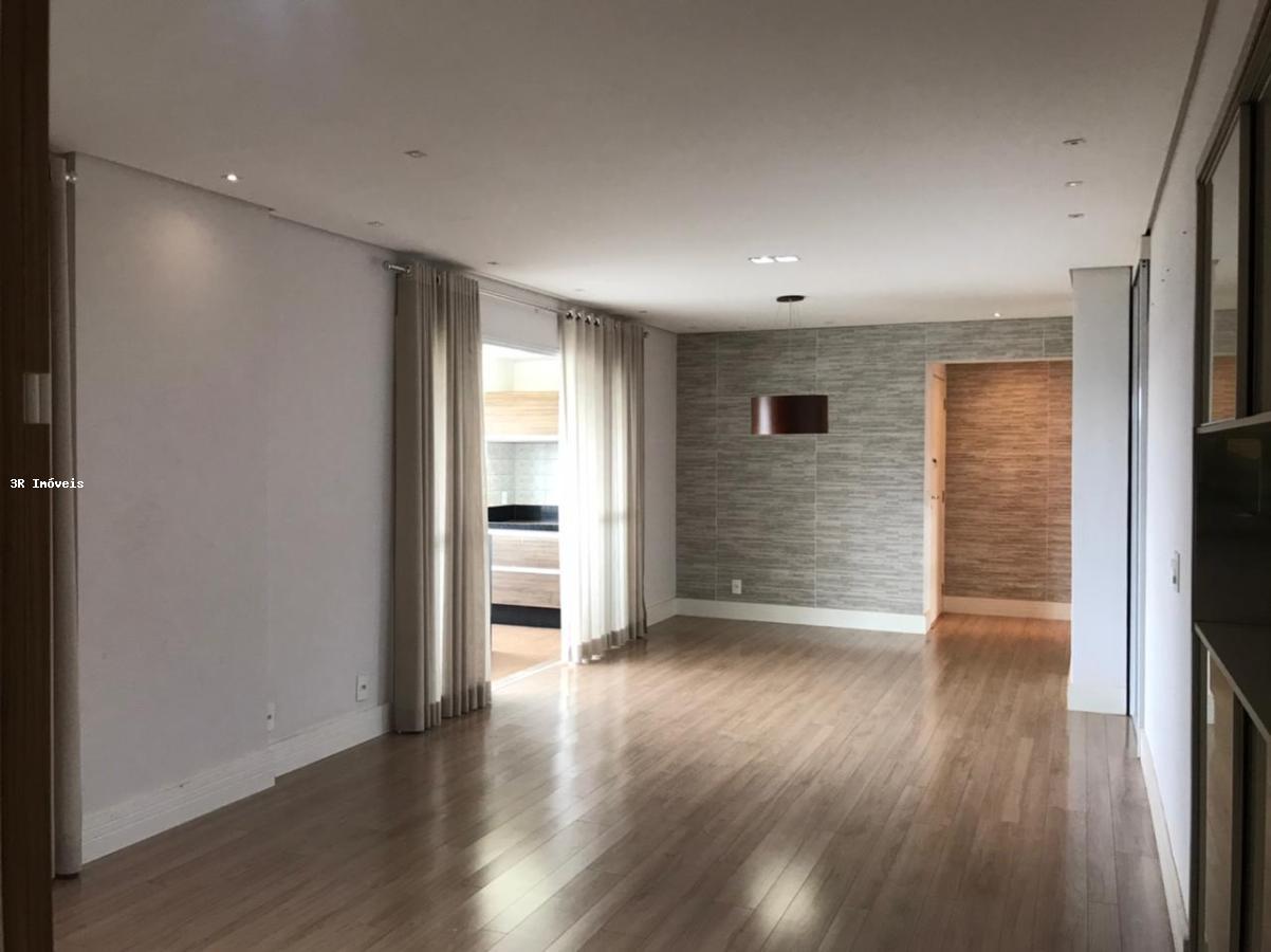 Apartamento, 3 quartos, 128 m² - Foto 1