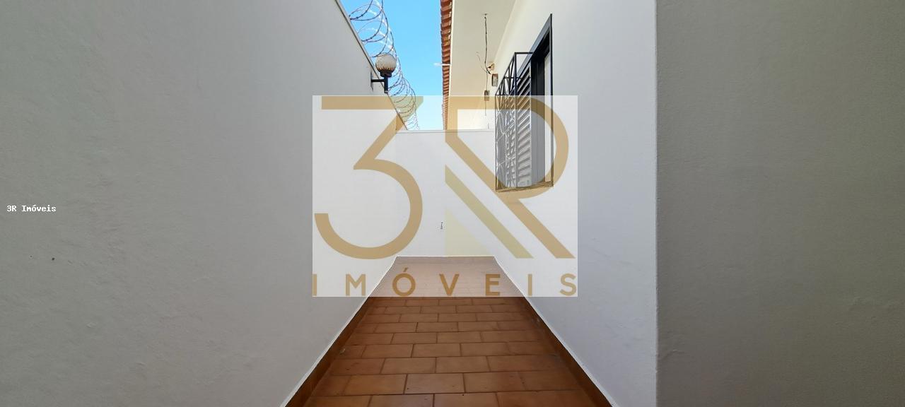 Casa, 4 quartos, 362 m² - Foto 1