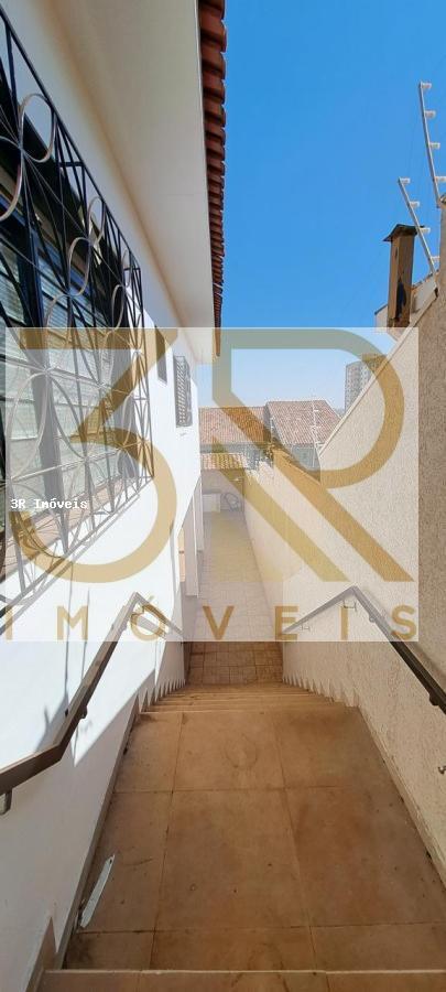 Casa, 4 quartos, 362 m² - Foto 2