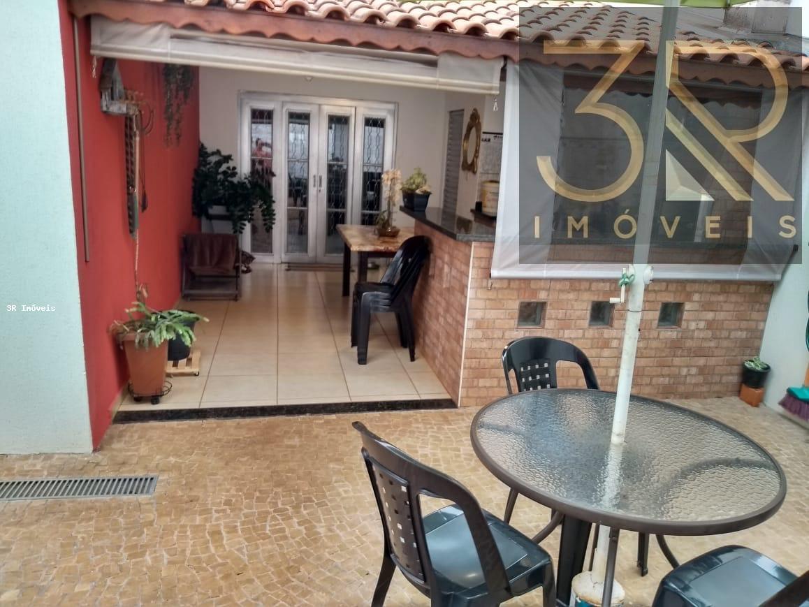Casa, 3 quartos, 160 m² - Foto 25