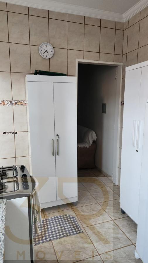 Casa, 3 quartos, 300 m² - Foto 13