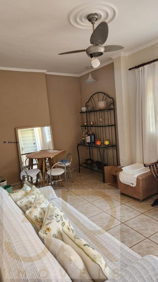 Casa, 3 quartos, 300 m² - Foto 19