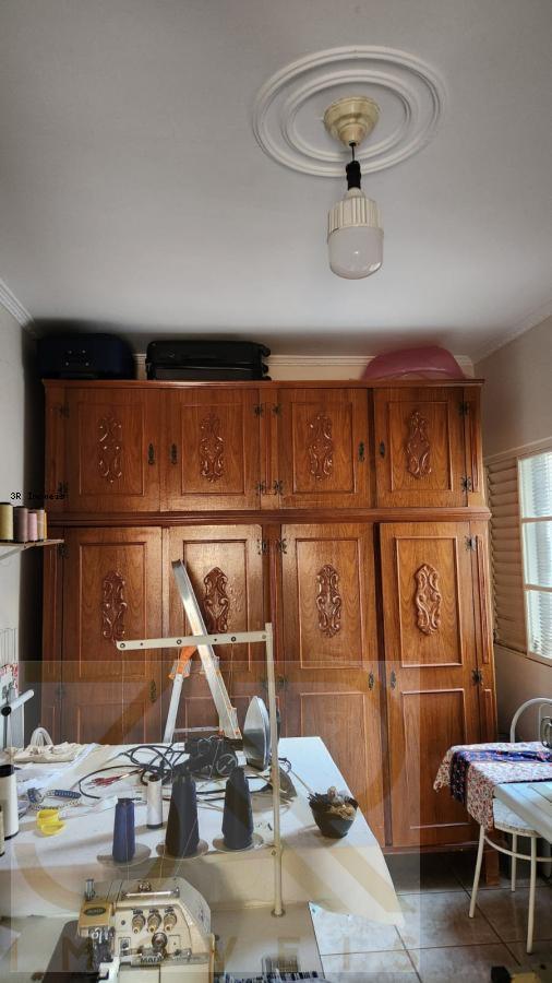 Casa, 3 quartos, 300 m² - Foto 23