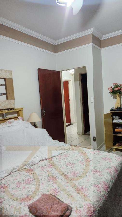 Casa, 3 quartos, 300 m² - Foto 27