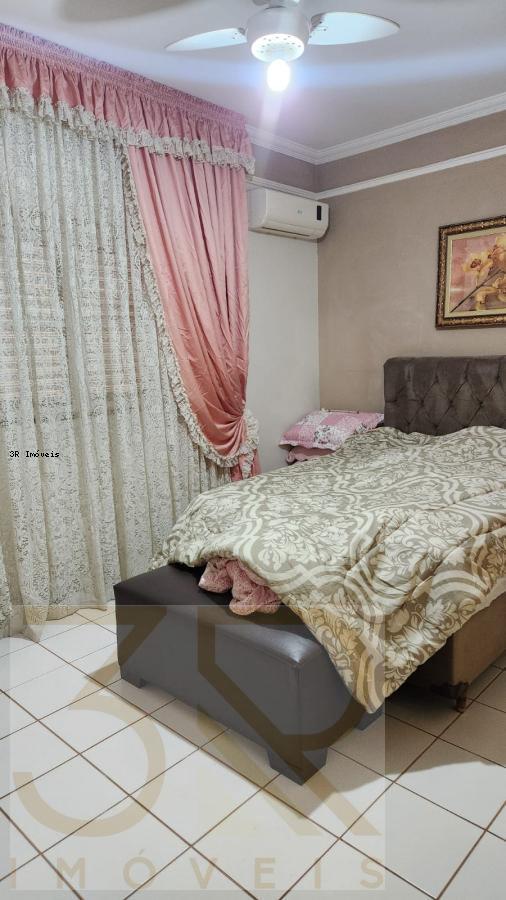 Casa, 3 quartos, 300 m² - Foto 35
