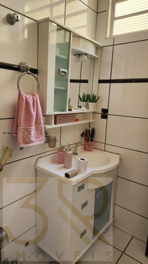 Casa, 3 quartos, 300 m² - Foto 33