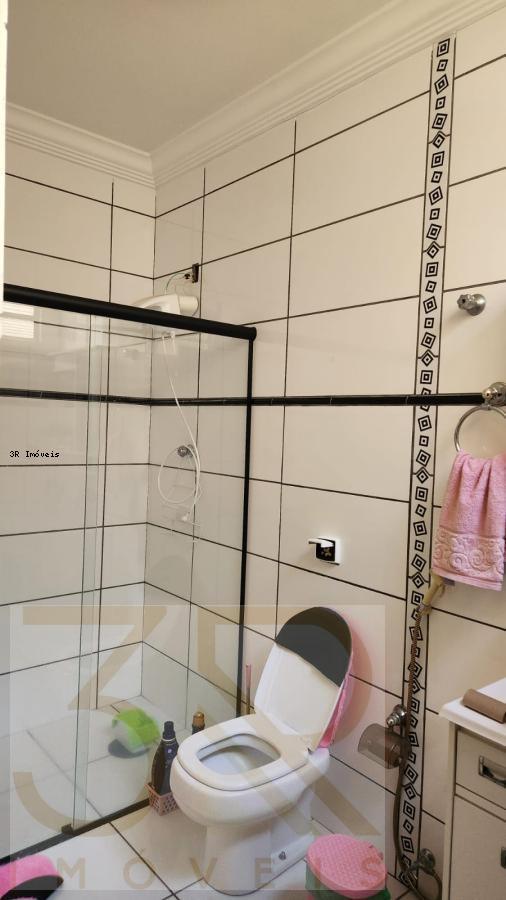 Casa, 3 quartos, 300 m² - Foto 34