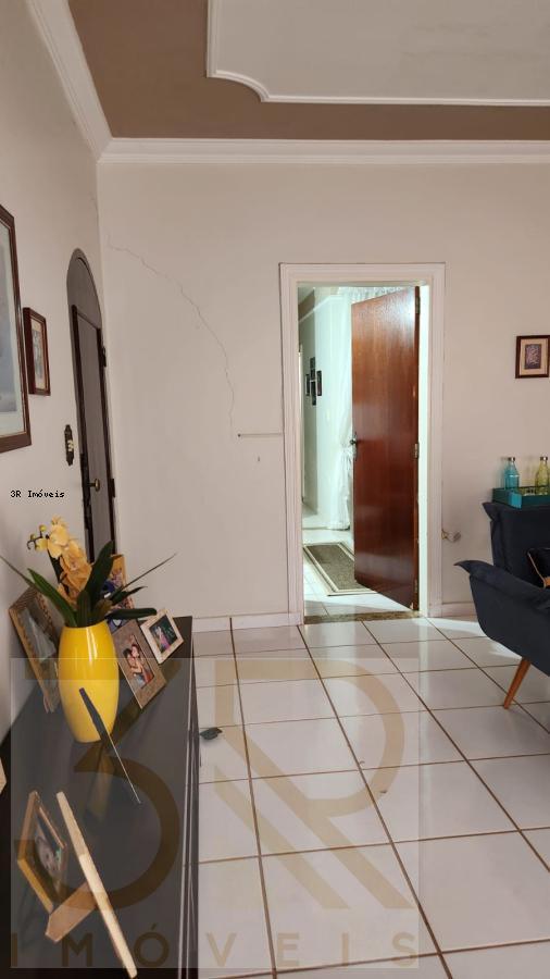 Casa, 3 quartos, 300 m² - Foto 37