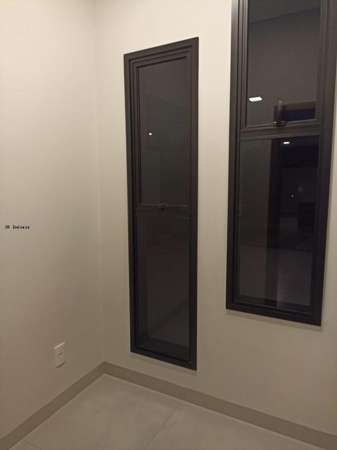 Casa, 3 quartos, 250 m² - Foto 2