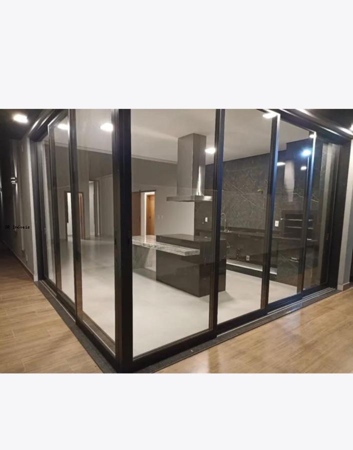 Casa, 3 quartos, 250 m² - Foto 15