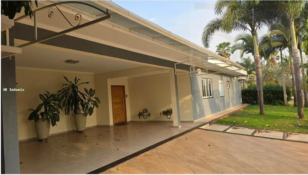 Casa, 5 quartos, 140 m² - Foto 2
