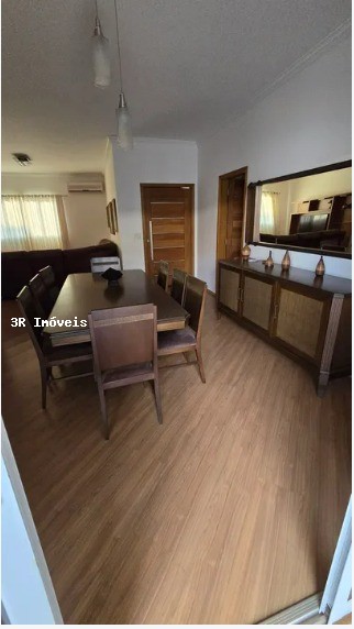 Casa, 5 quartos, 140 m² - Foto 4