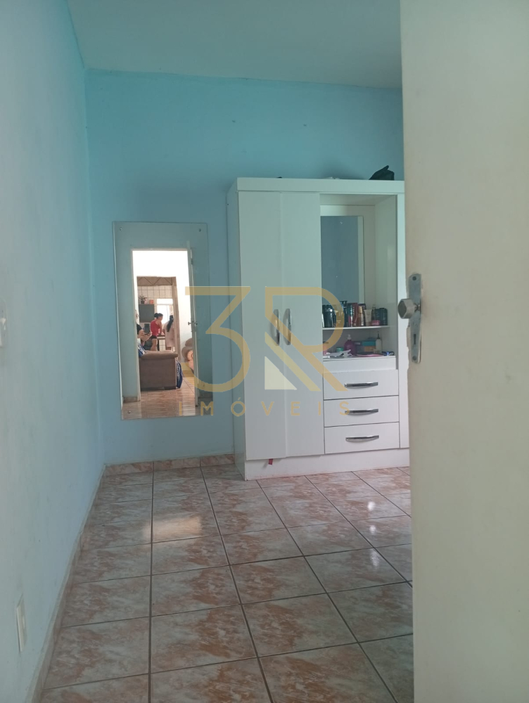 Casa, 4 quartos, 182 m² - Foto 2
