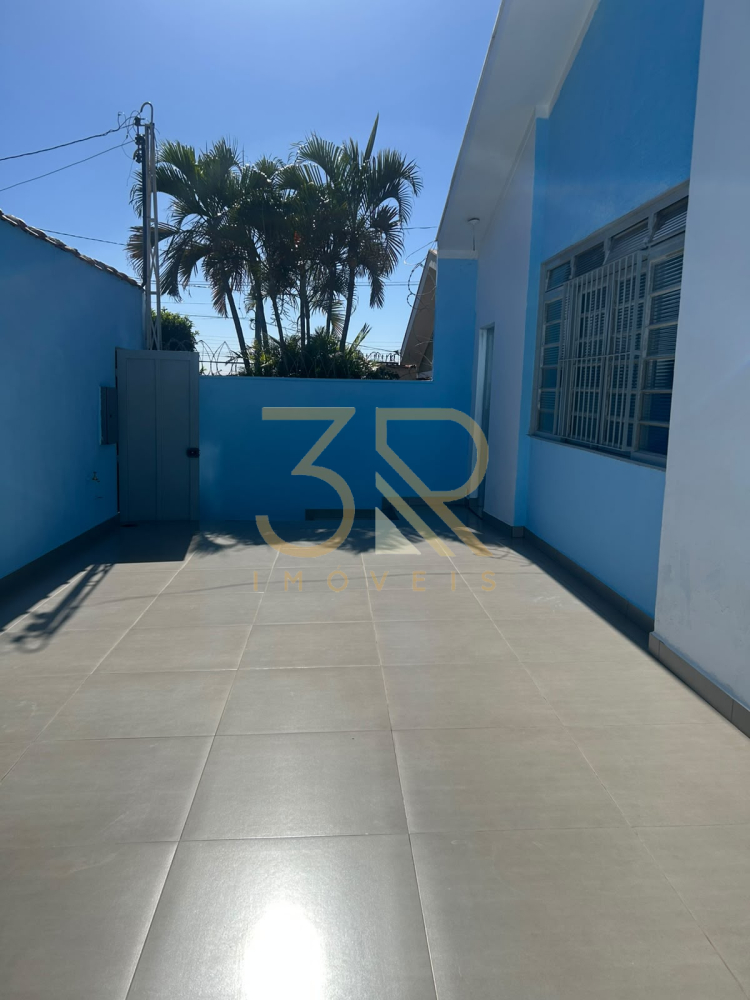 Casa, 4 quartos, 200 m² - Foto 1