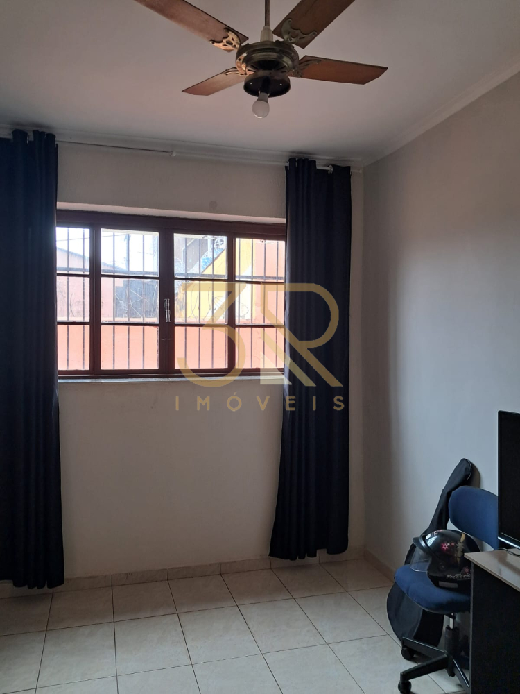Casa, 3 quartos, 328 m² - Foto 3