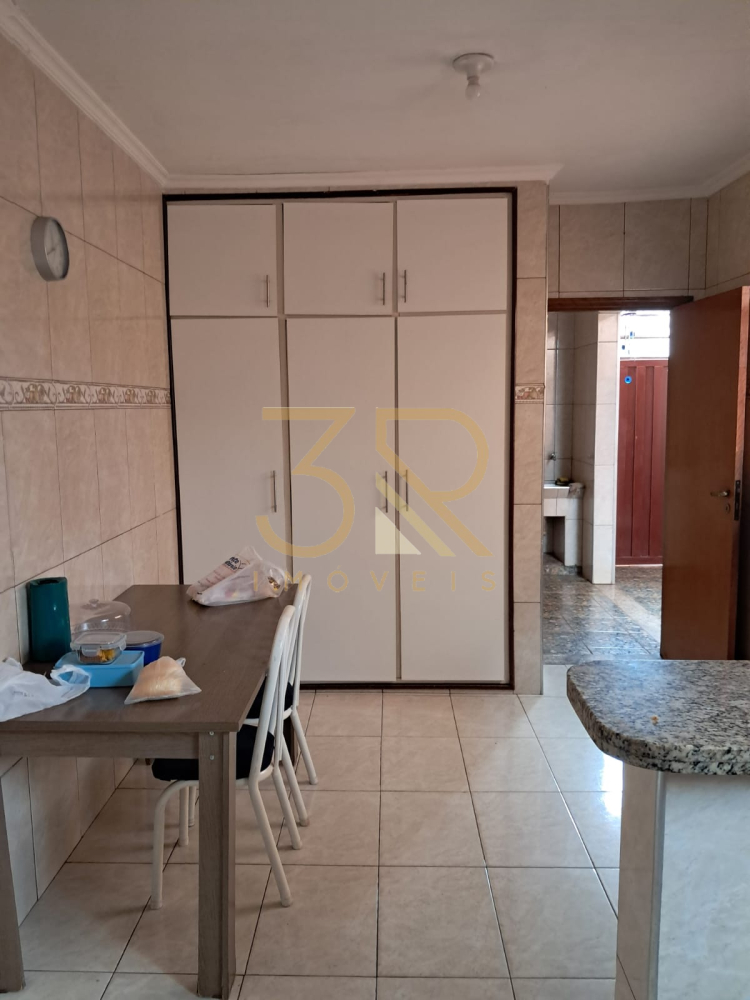 Casa, 3 quartos, 328 m² - Foto 7