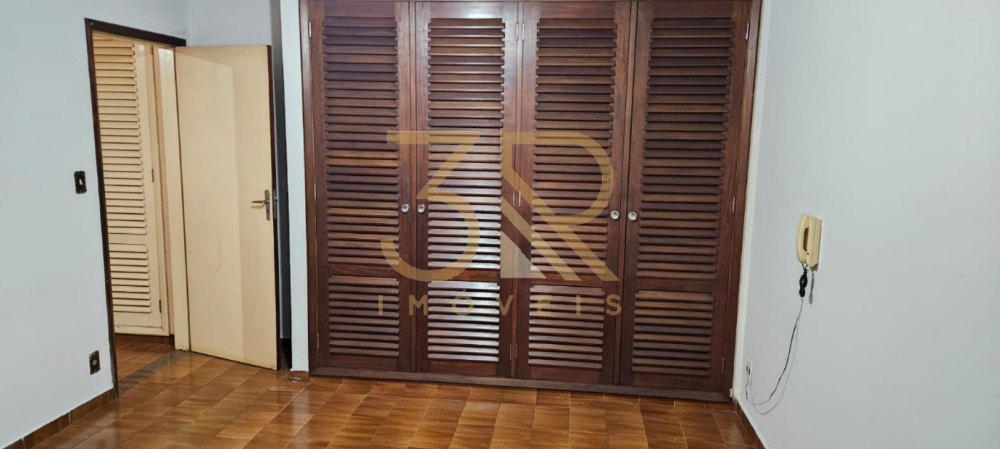 Casa, 3 quartos, 265 m² - Foto 15