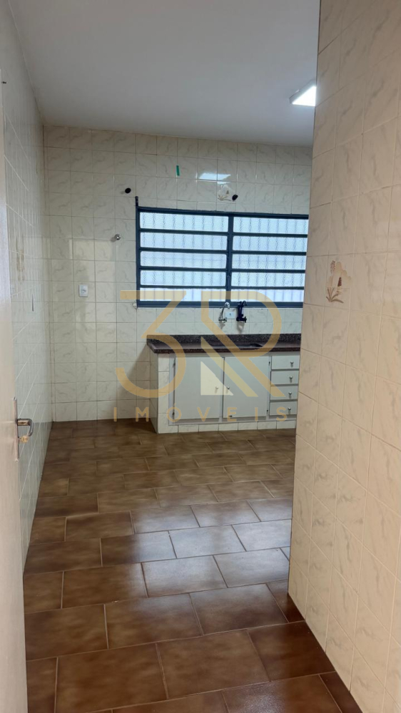 Casa, 3 quartos, 218 m² - Foto 34