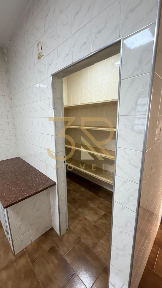 Casa, 3 quartos, 218 m² - Foto 37