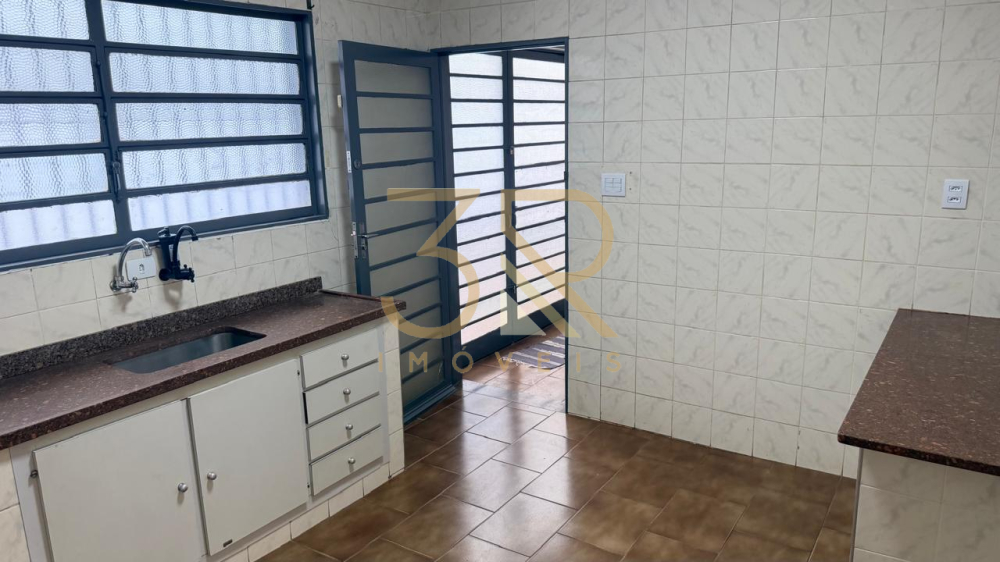 Casa, 3 quartos, 218 m² - Foto 38